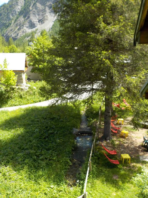 Hotel Engilberge Ailefroide ภายนอก รูปภาพ