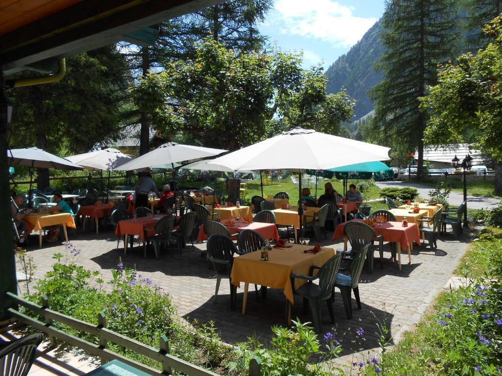 Hotel Engilberge Ailefroide ภายนอก รูปภาพ